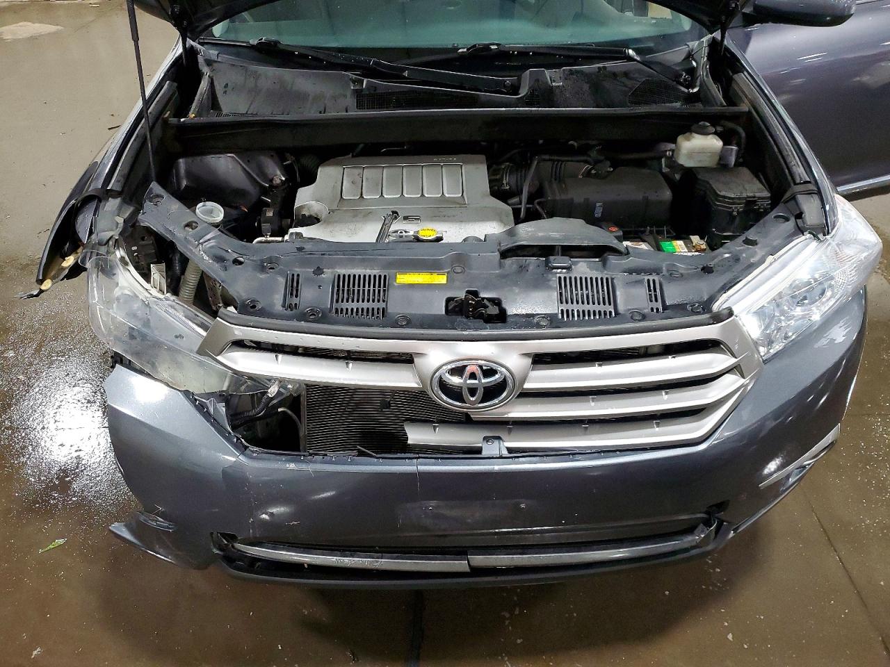 Toyota Highlander Se