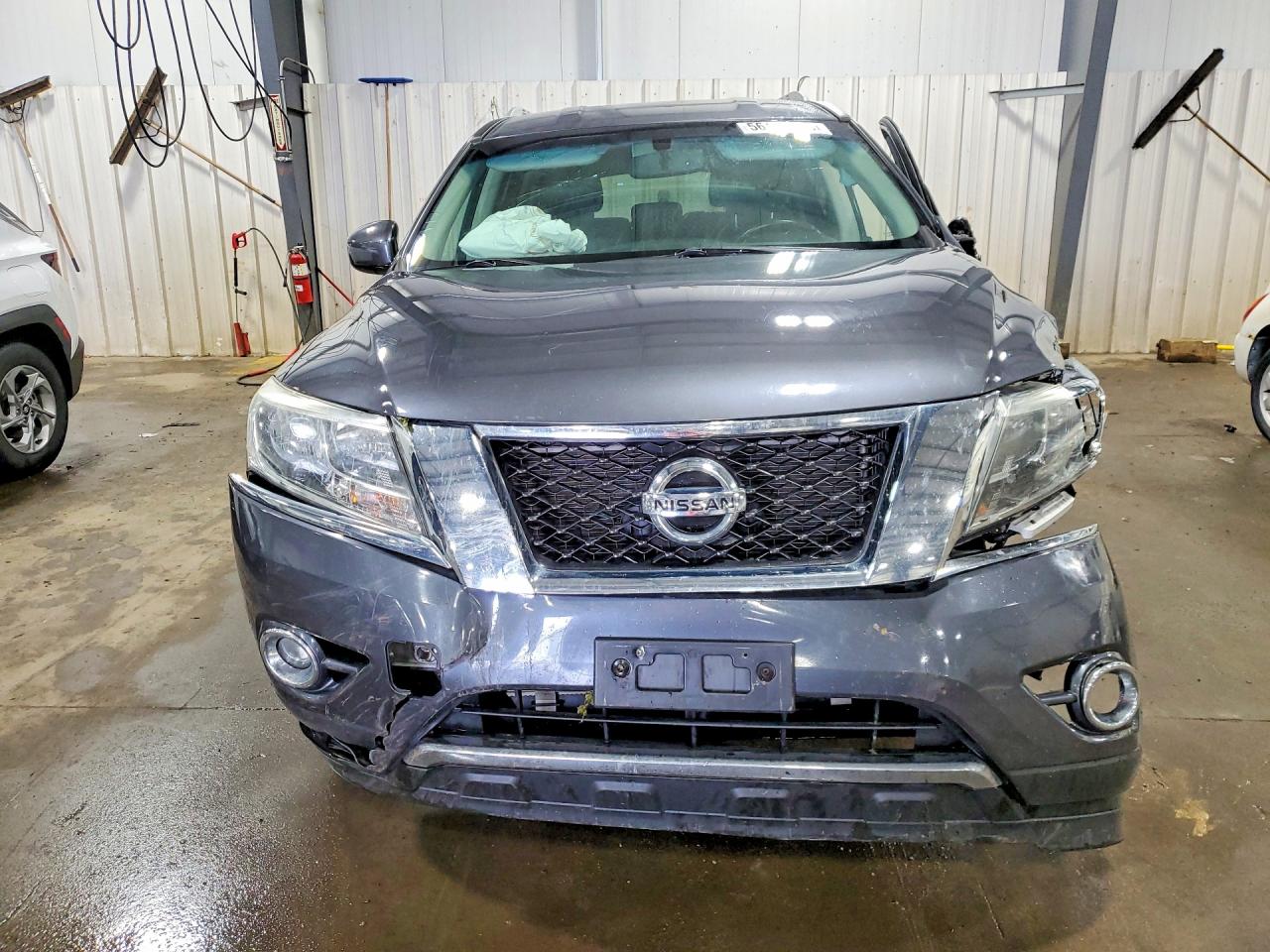 Nissan Pathfinder Sl