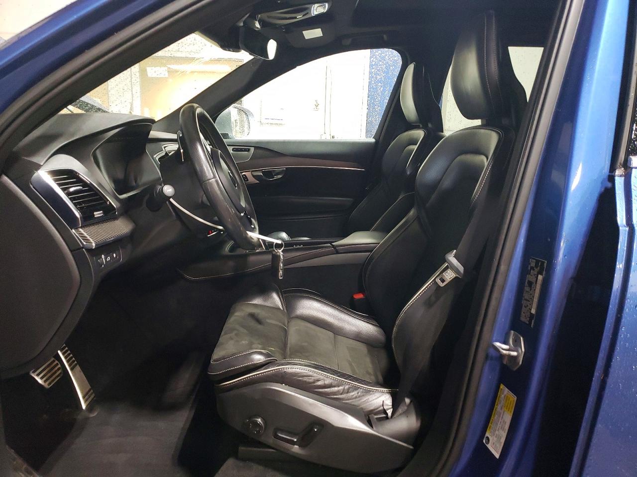 Volvo XC90 T8