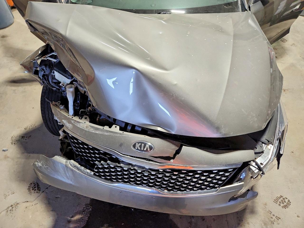 Kia Optima Lx