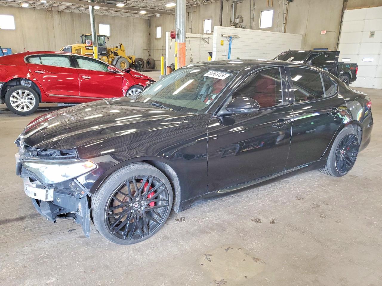 Salvage Alfa Romeo Giulia Image