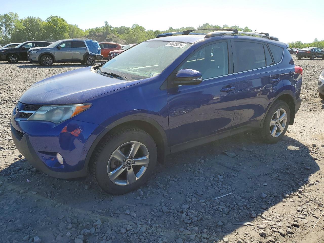 Salvage Toyota RAV4 Image