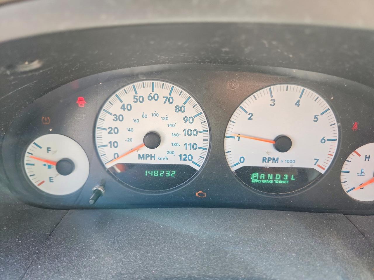 Dodge Caravan Sxt