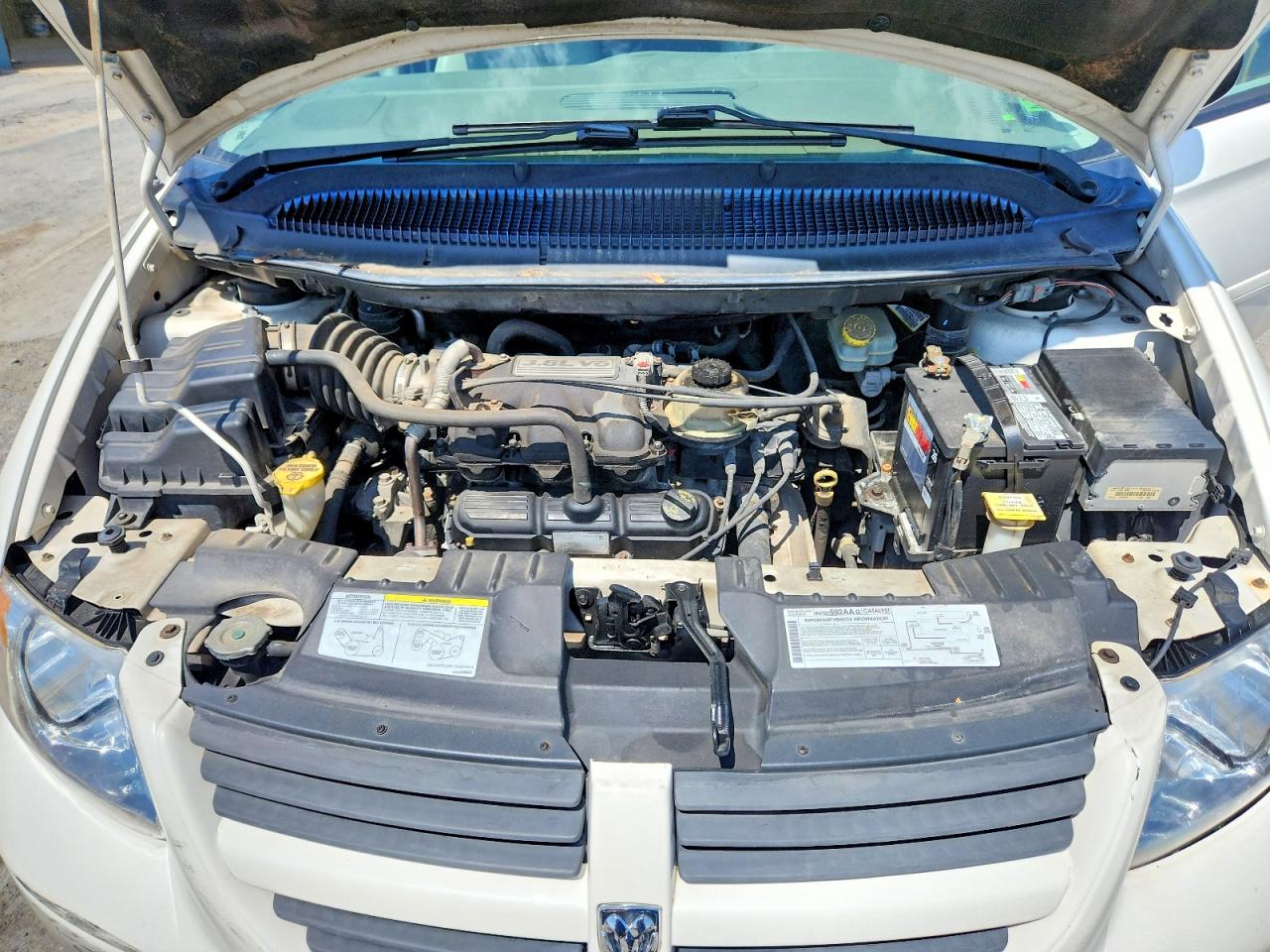 Dodge Caravan Sxt
