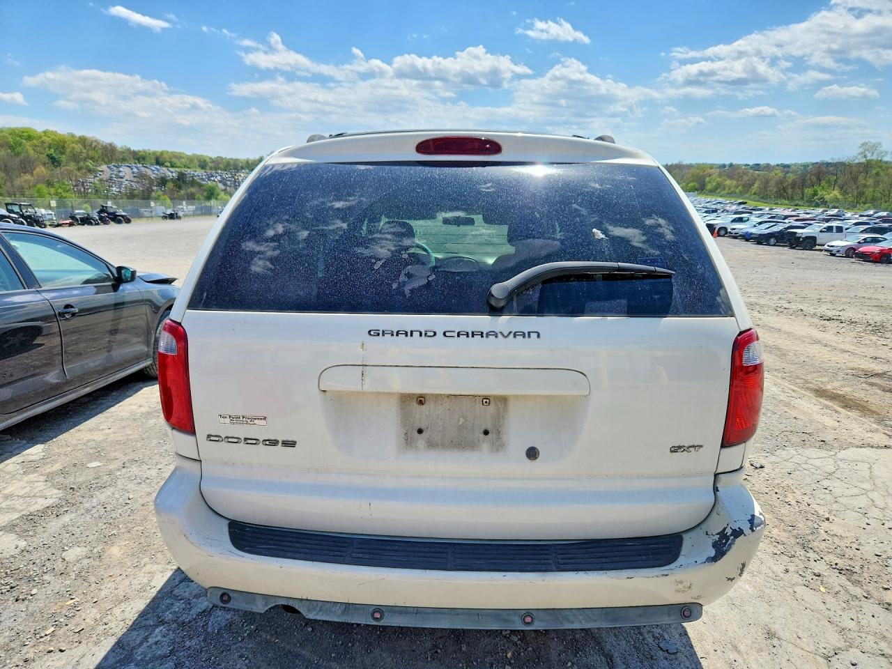 Dodge Caravan Sxt