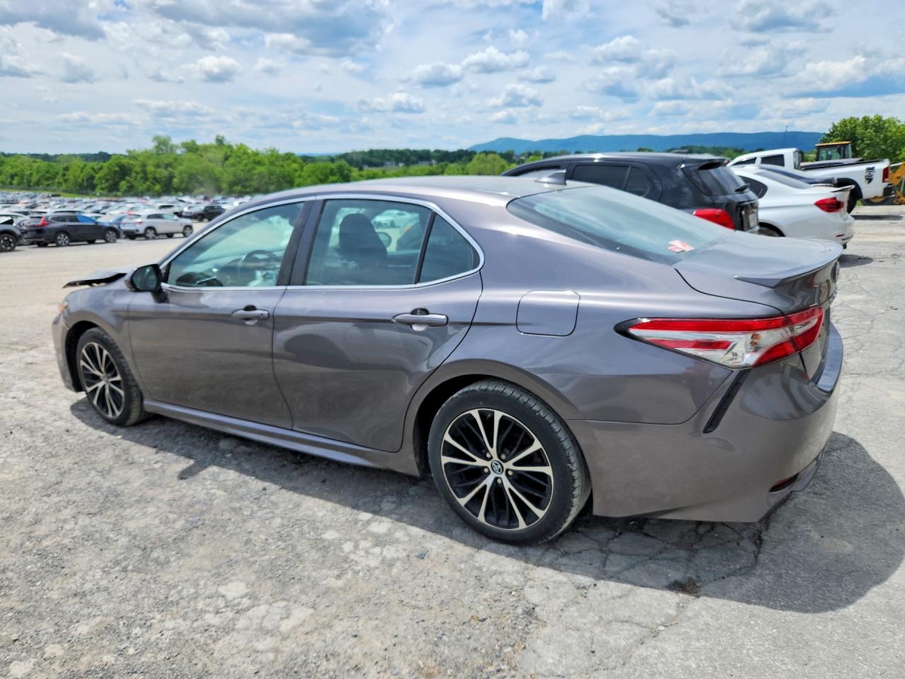 Toyota Camry Se