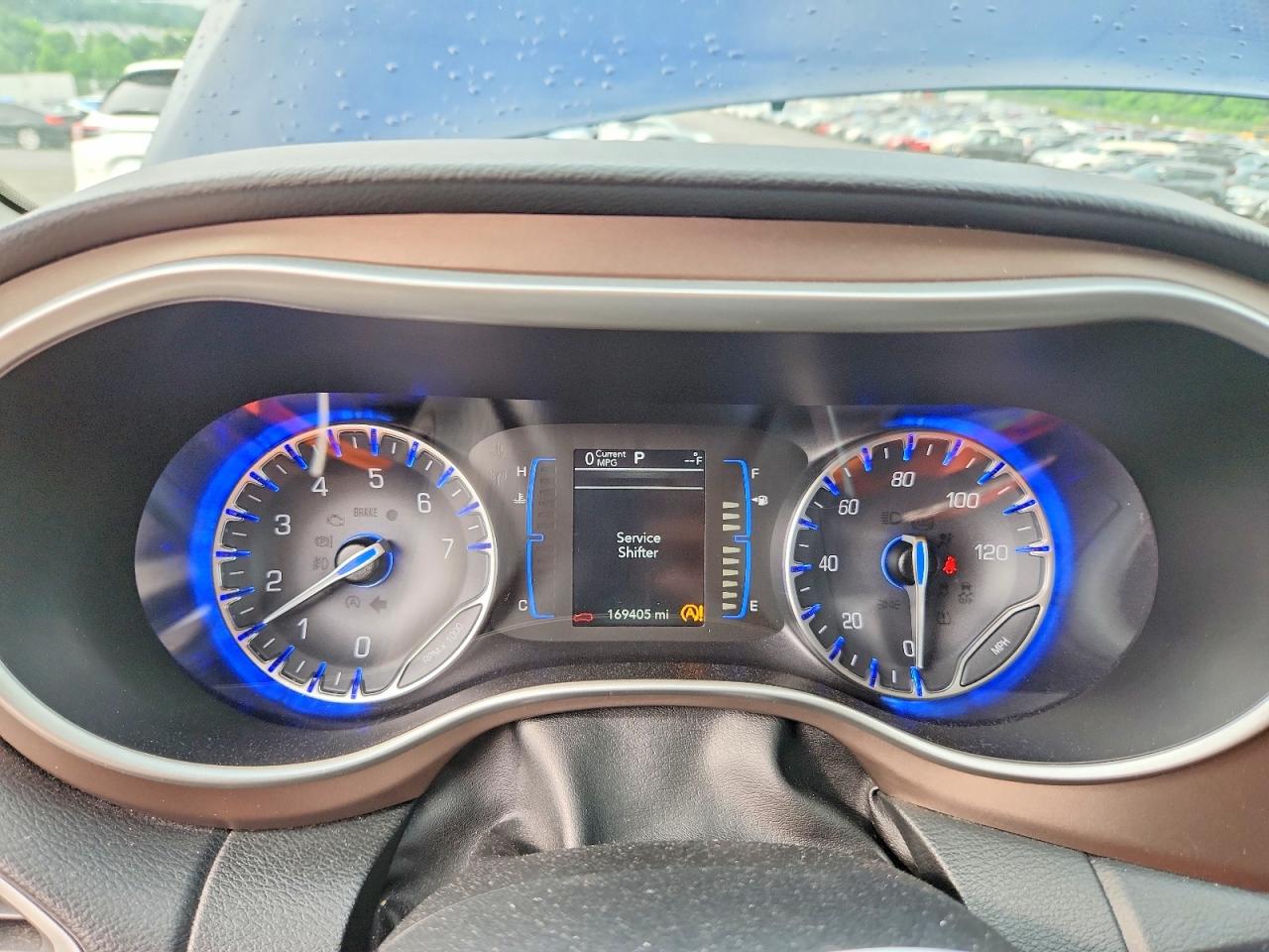 Chrysler Pacifica Touring L