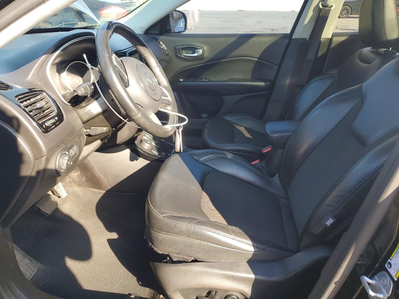 Jeep Compass Latitude