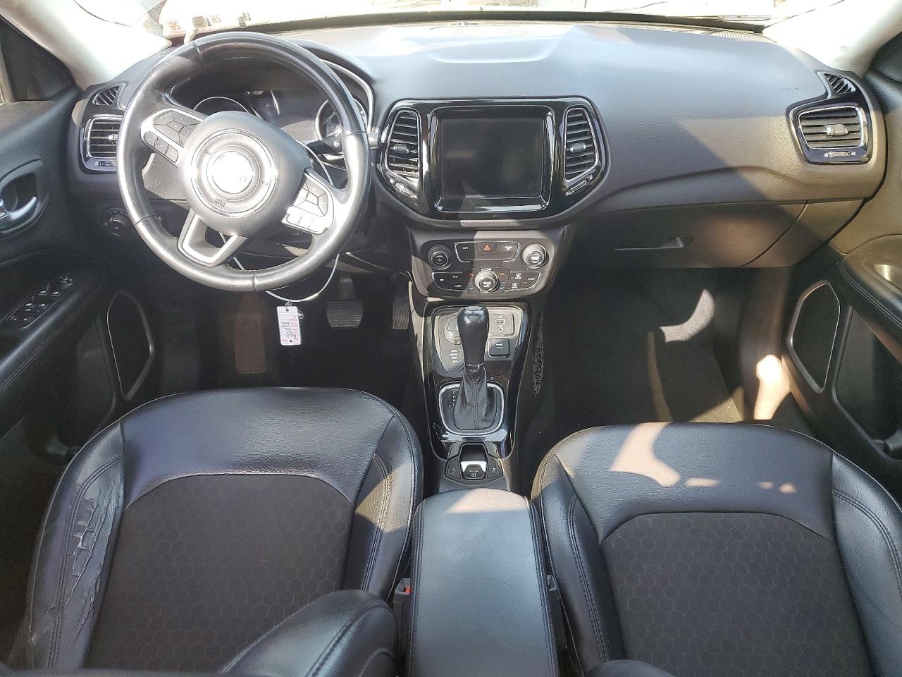 Jeep Compass Latitude