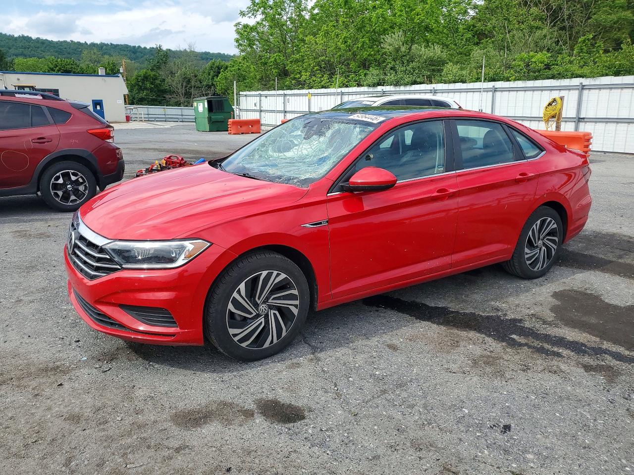 Salvage Volkswagen Jetta Image
