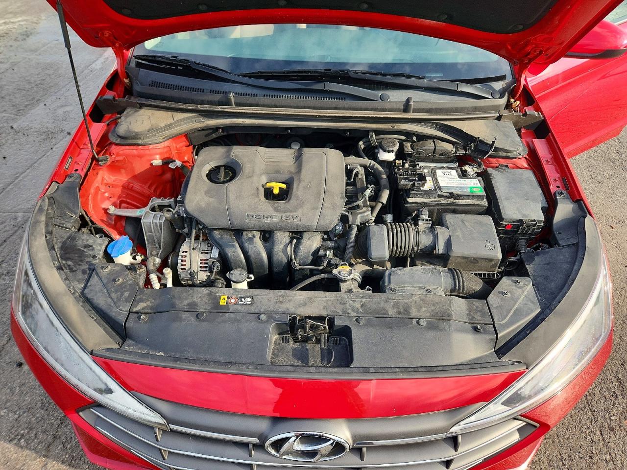 Hyundai ELANTRA Sel