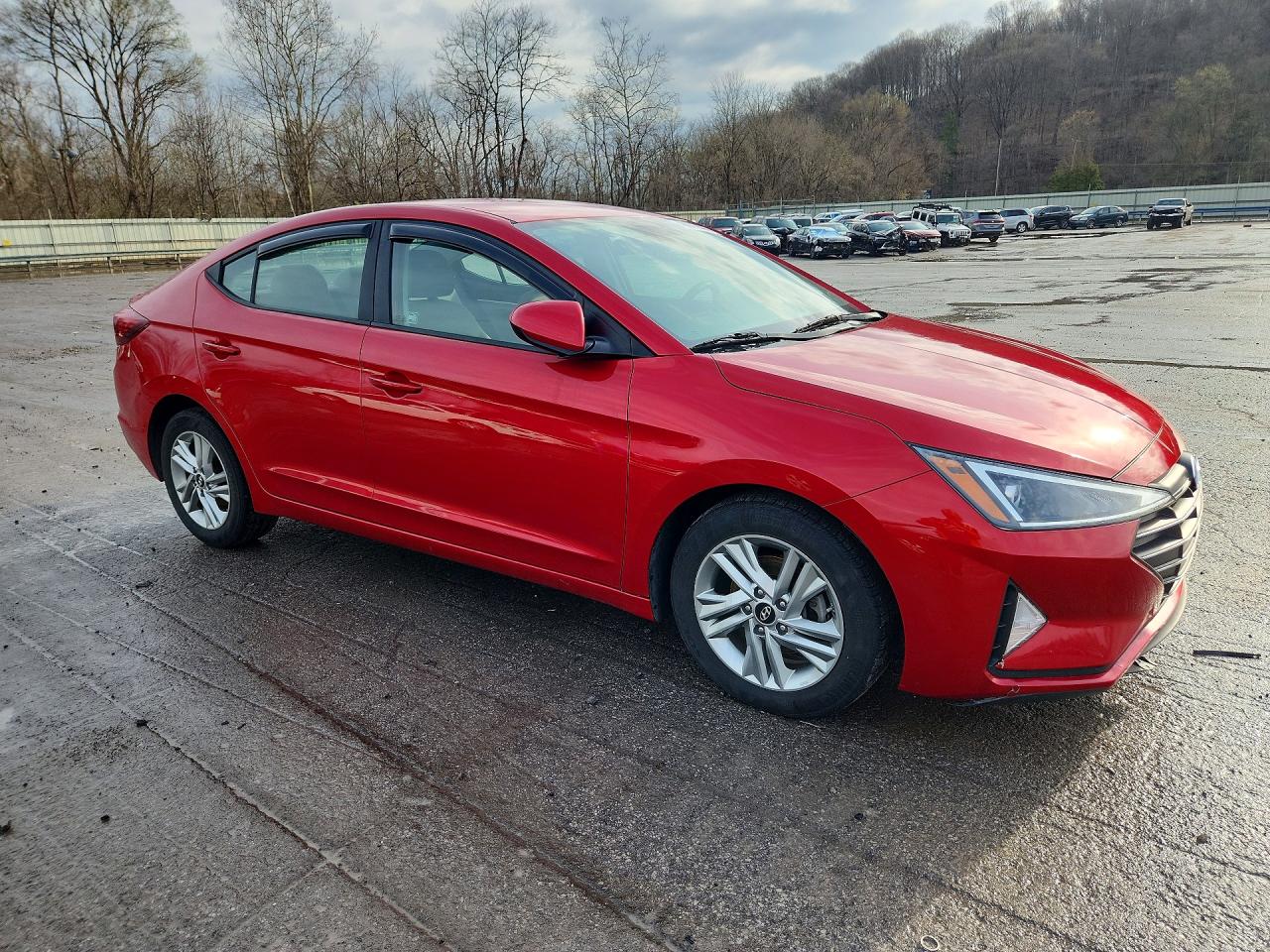 Hyundai ELANTRA Sel