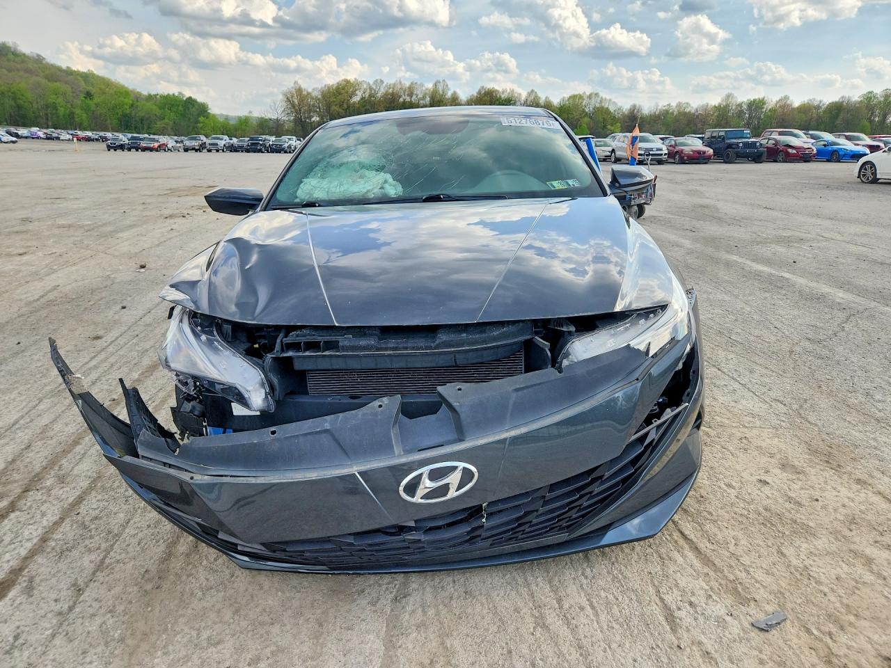 Hyundai ELANTRA Sel