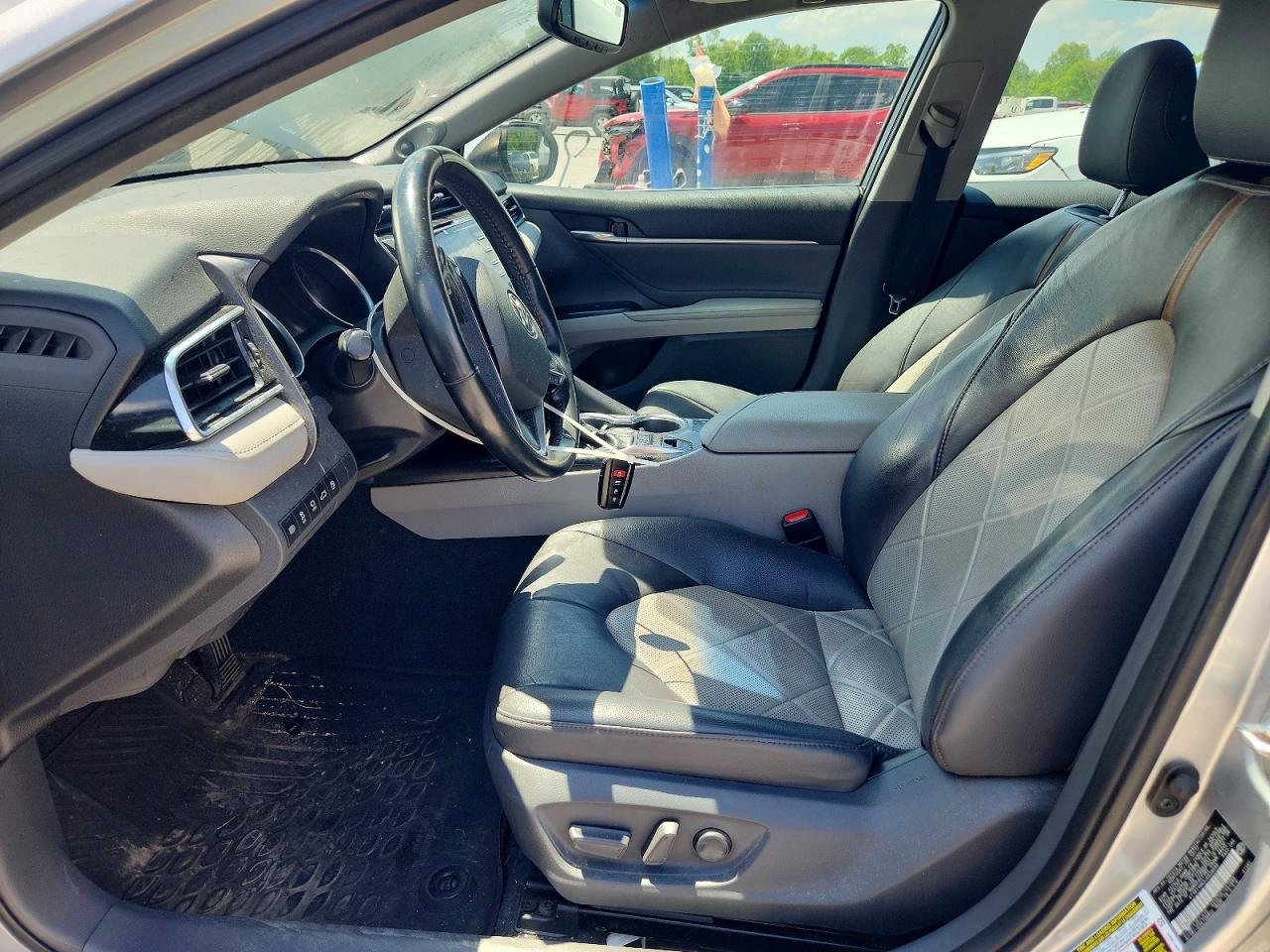Toyota Camry Xle