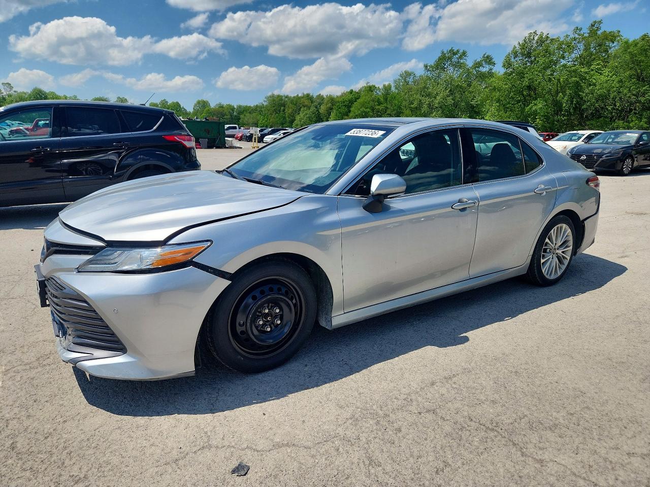 Salvage Toyota Camry Image
