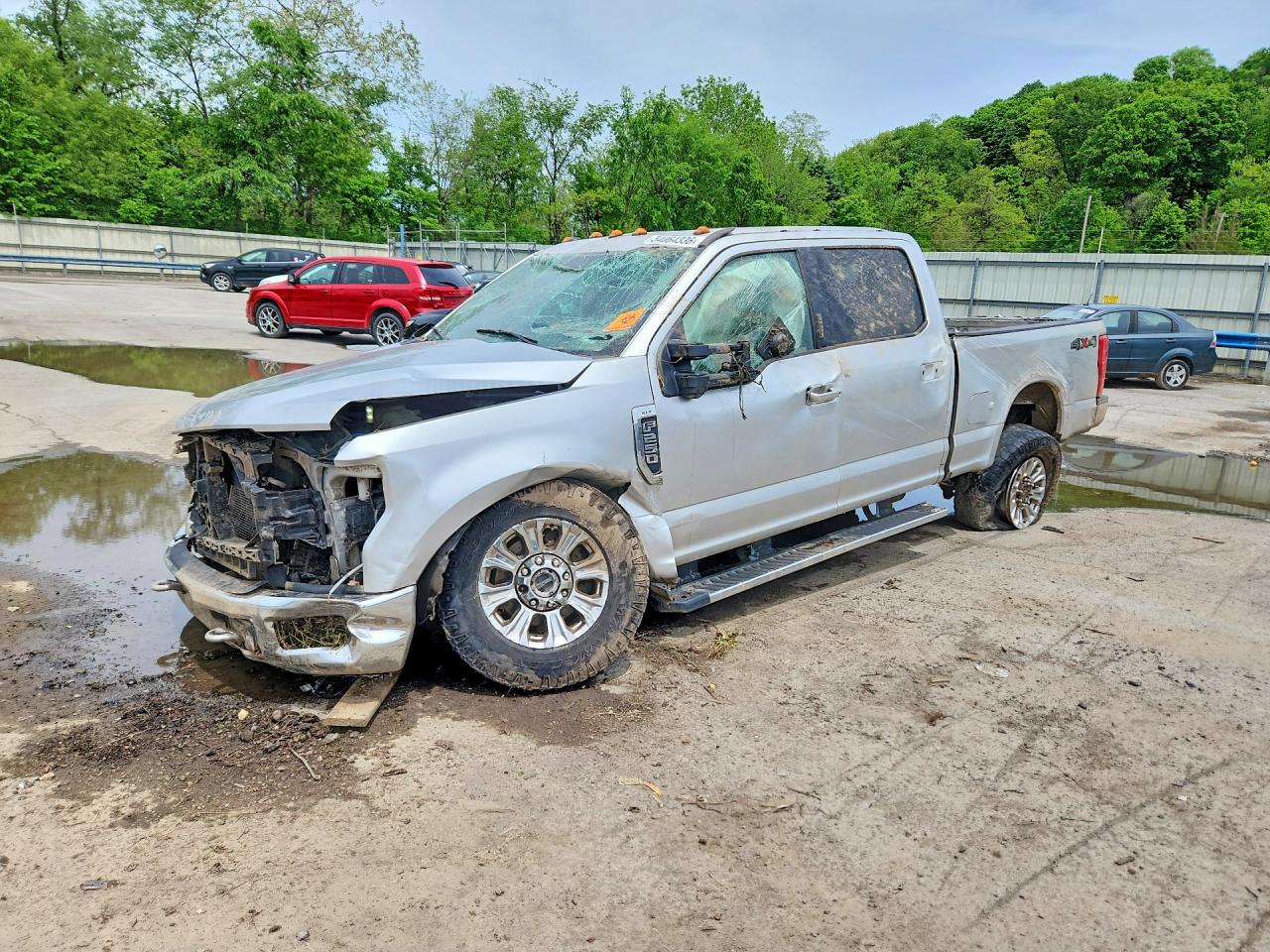 Salvage Ford F-250 Image