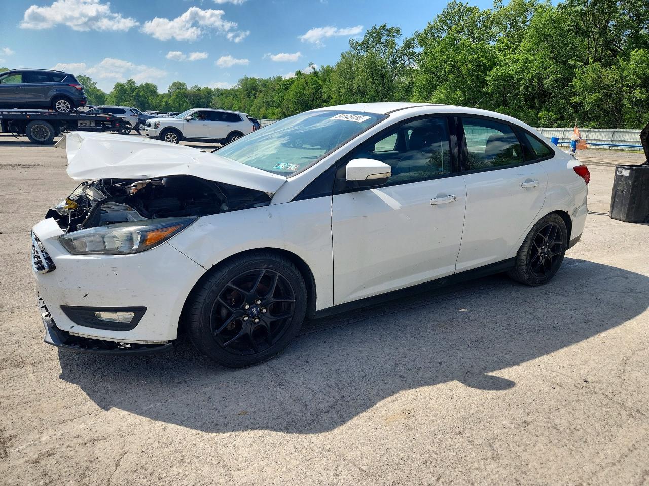 Salvage Ford Focus Image