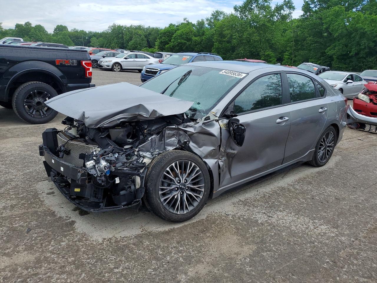 Salvage Kia Forte Image