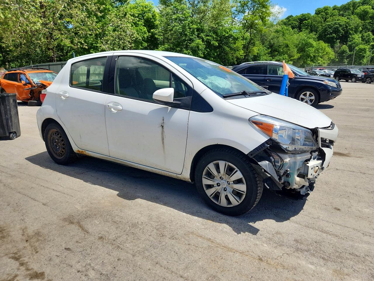 Toyota Yaris 5-door Le