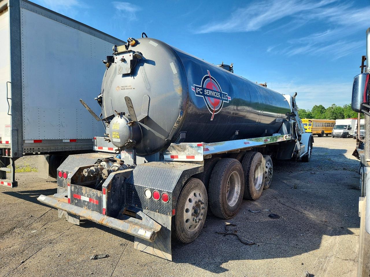 Peterbilt 367