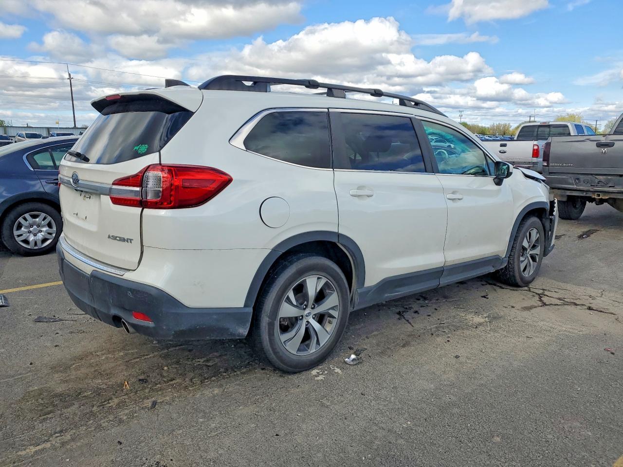 Subaru Ascent Premium