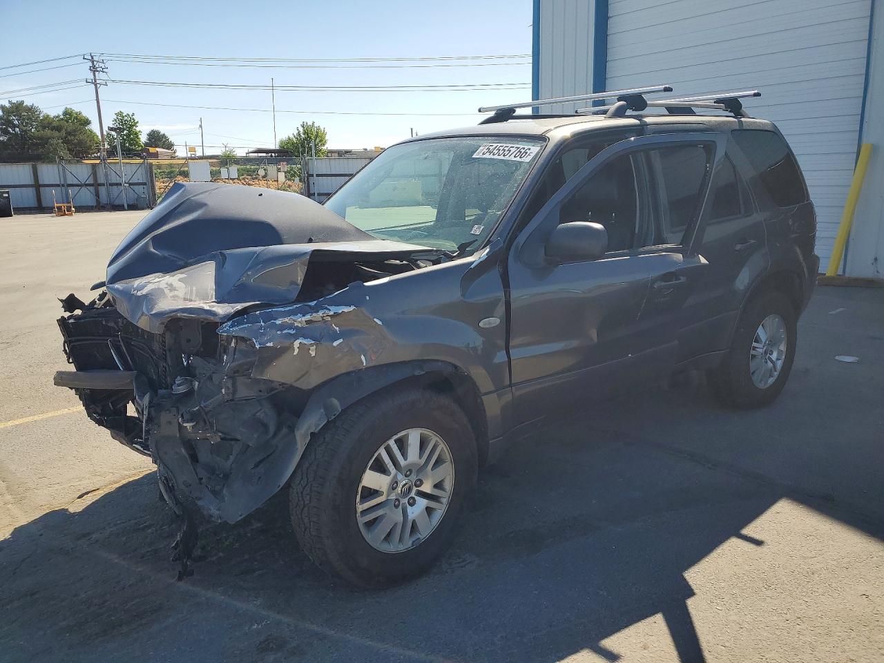 Salvage Mercury Mariner Image