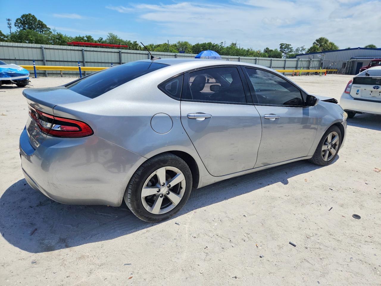 Dodge Dart Sxt