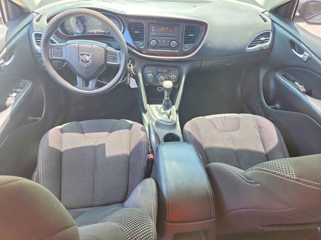 Dodge Dart Sxt