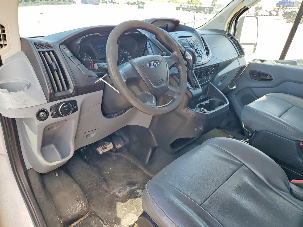 Ford Transit T-150