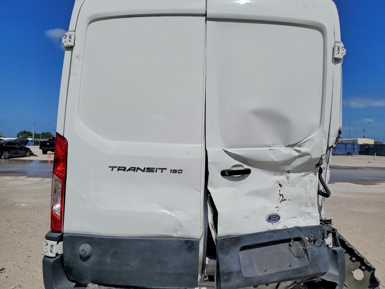 Ford Transit T-150