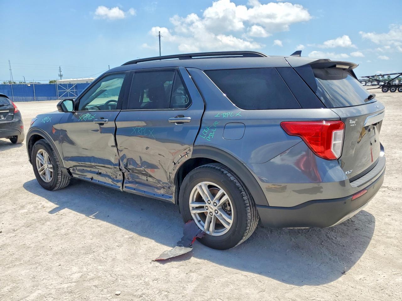 Ford Explorer Xlt