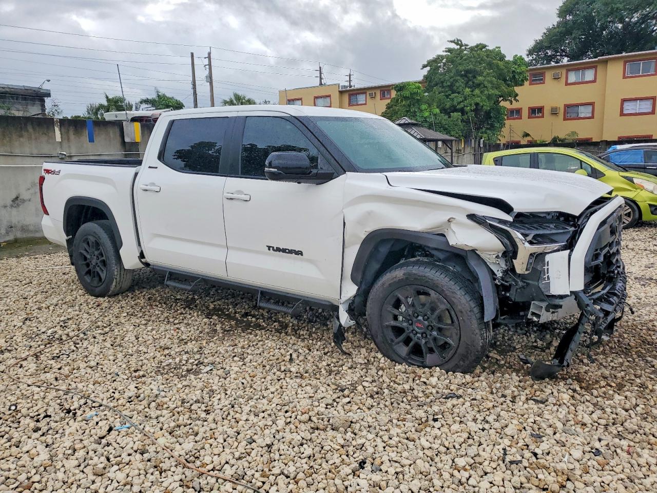 Toyota Tundra Limited