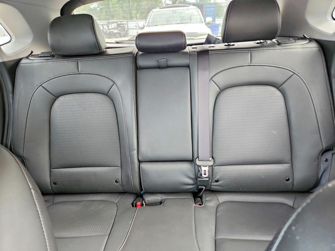 Hyundai KONA Limited
