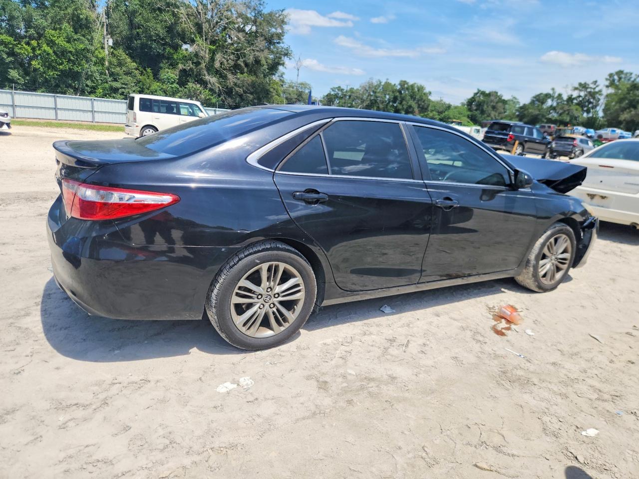 Toyota Camry Se