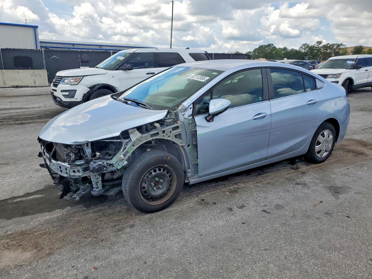 Salvage Chevrolet Cruze Image