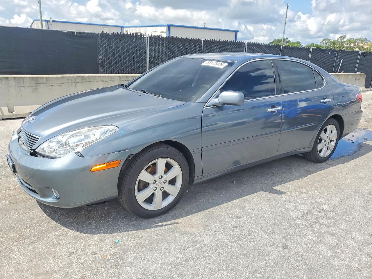 Salvage Lexus Es Image