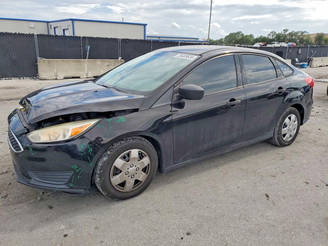 Salvage Ford Focus Image