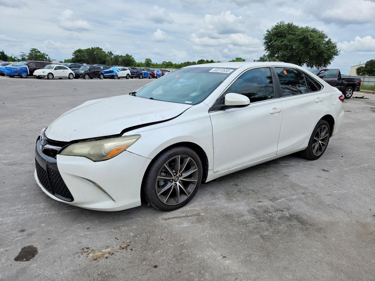 Salvage Toyota Camry Image