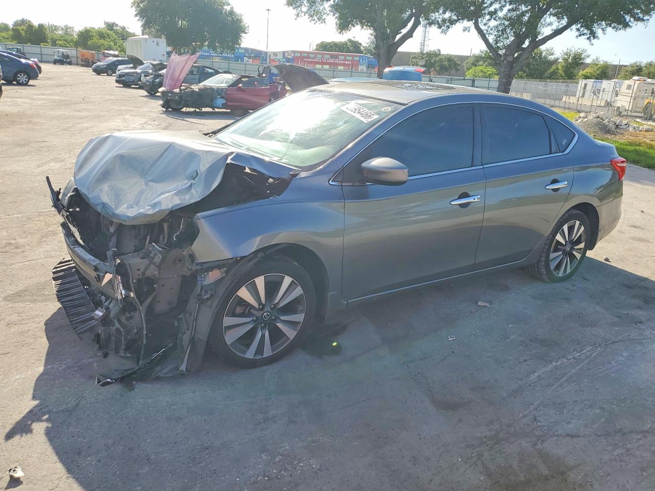 Salvage Nissan Sentra Image