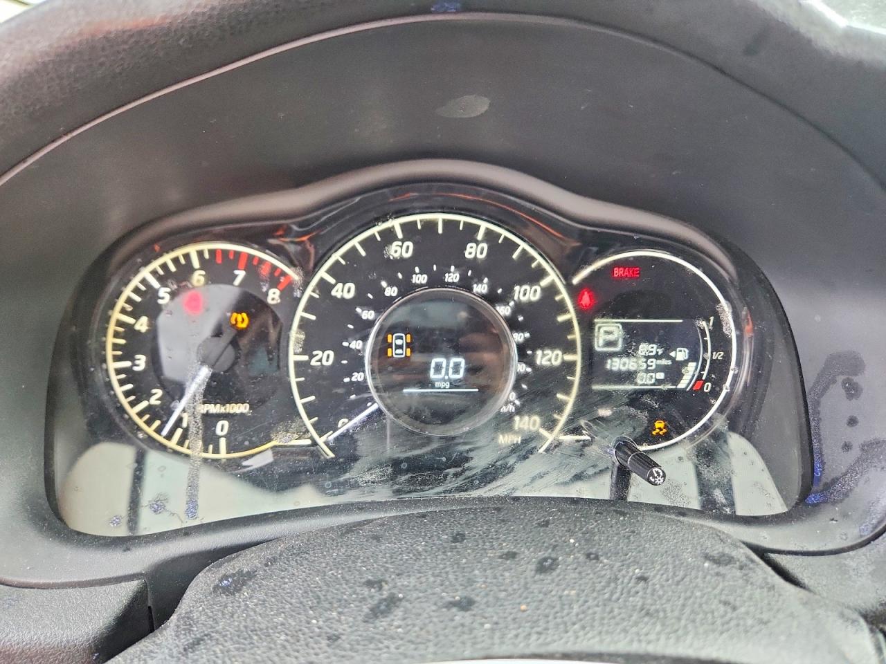 Nissan Versa Sv