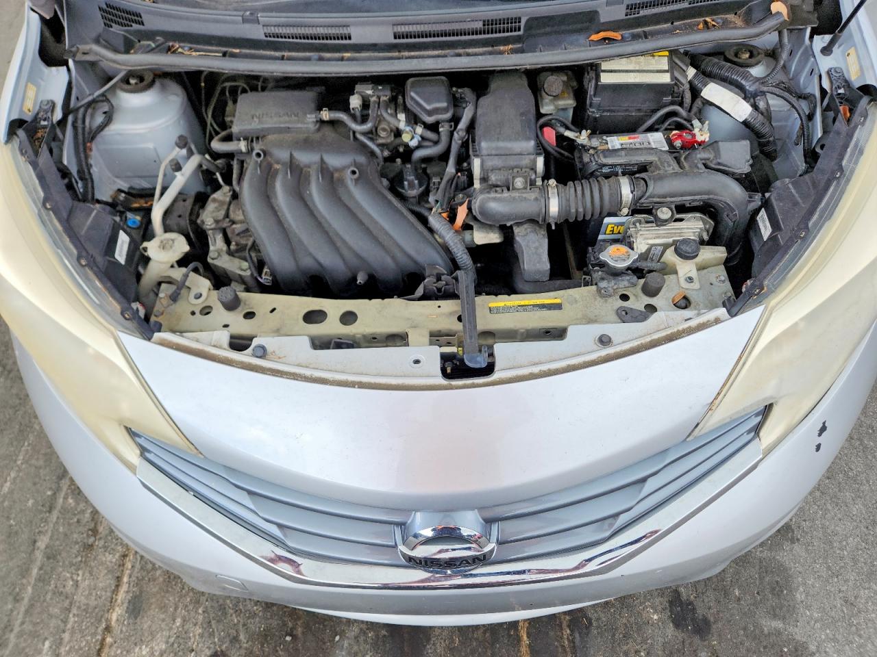 Nissan Versa Sv