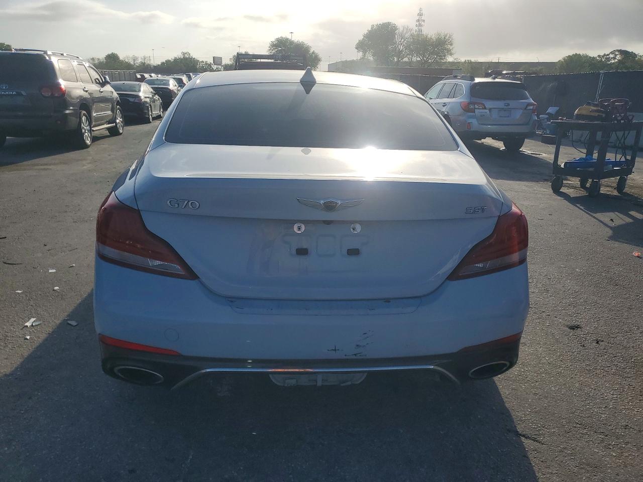 Genesis G70 Advanced