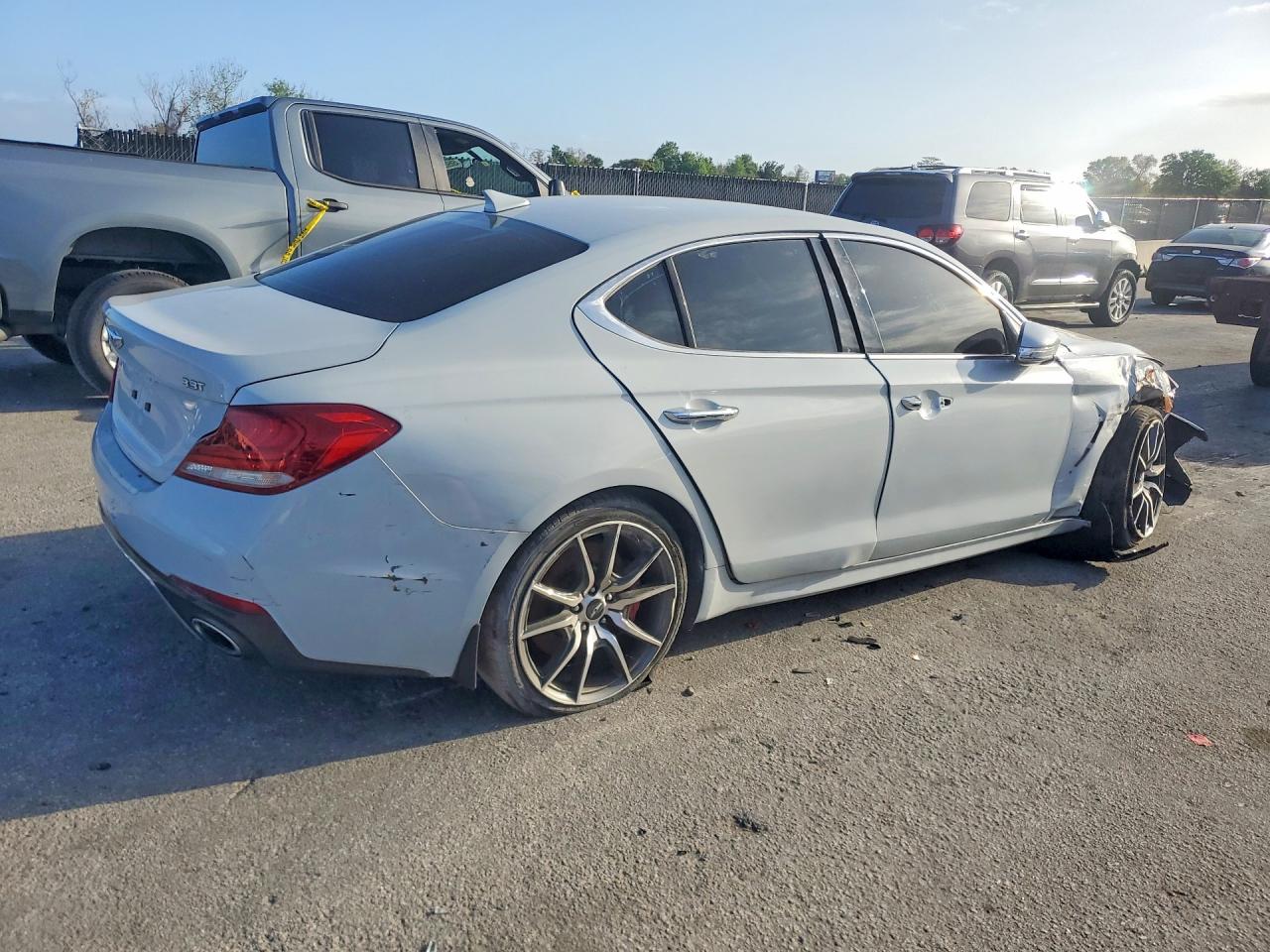 Genesis G70 Advanced