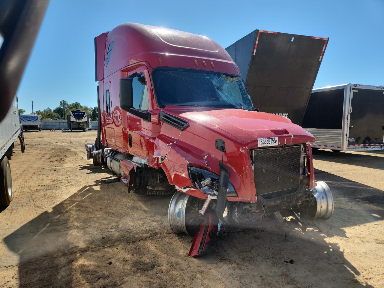 Salvage Freightliner Cascadia 1 Image