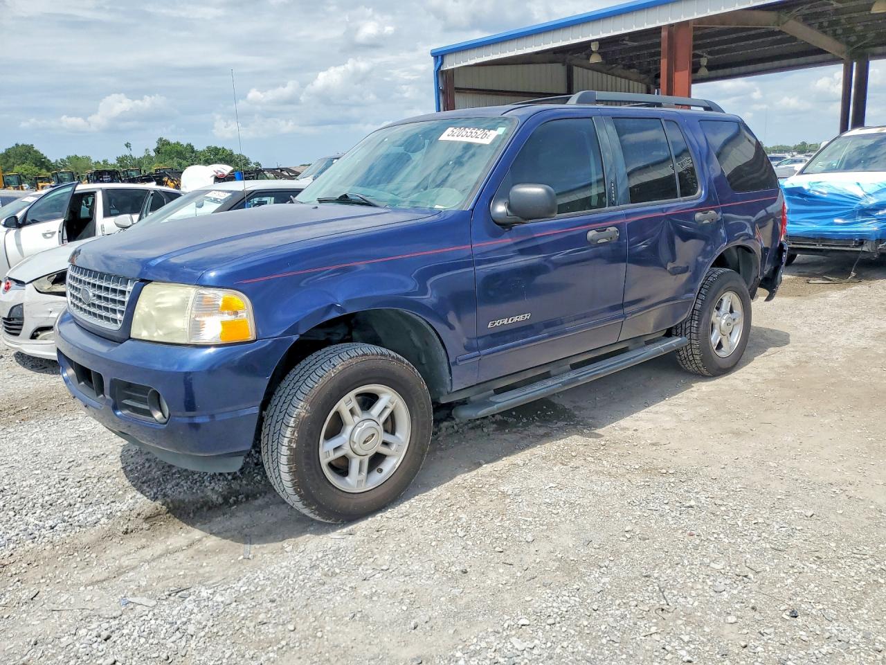 Salvage Ford Explorer Image