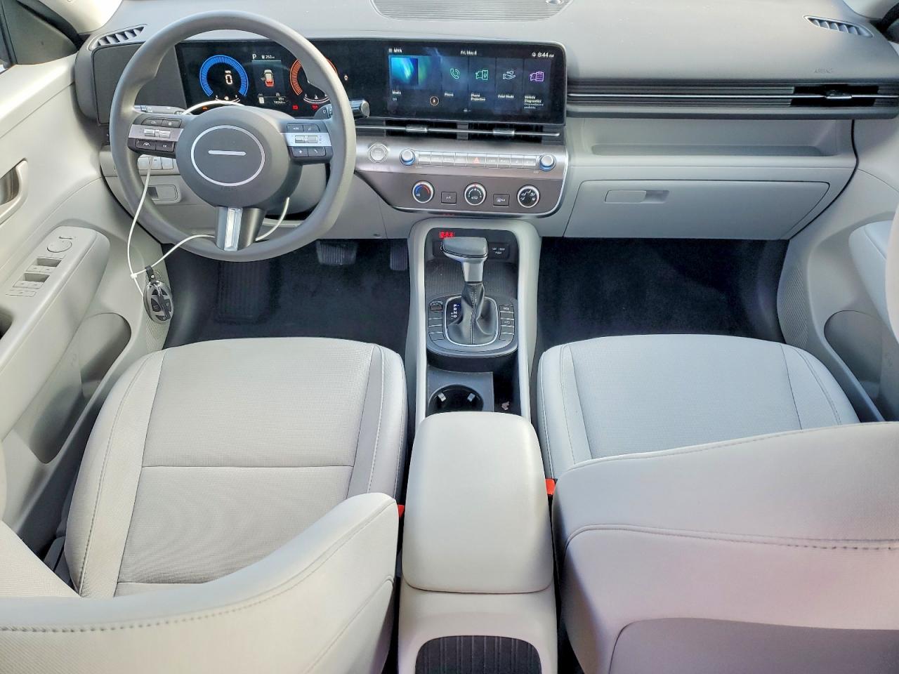 Hyundai KONA Se