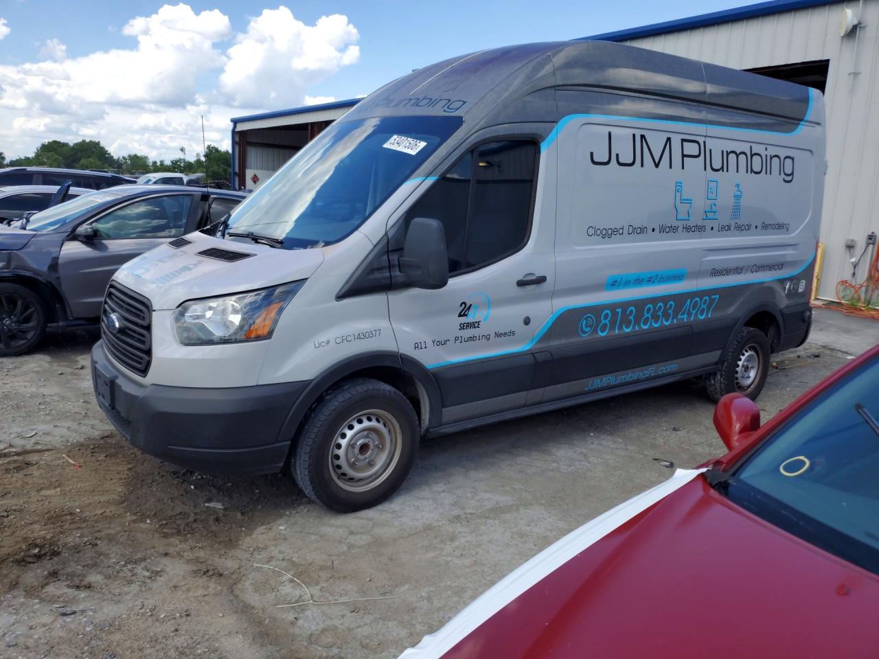 Salvage Ford Transit Image