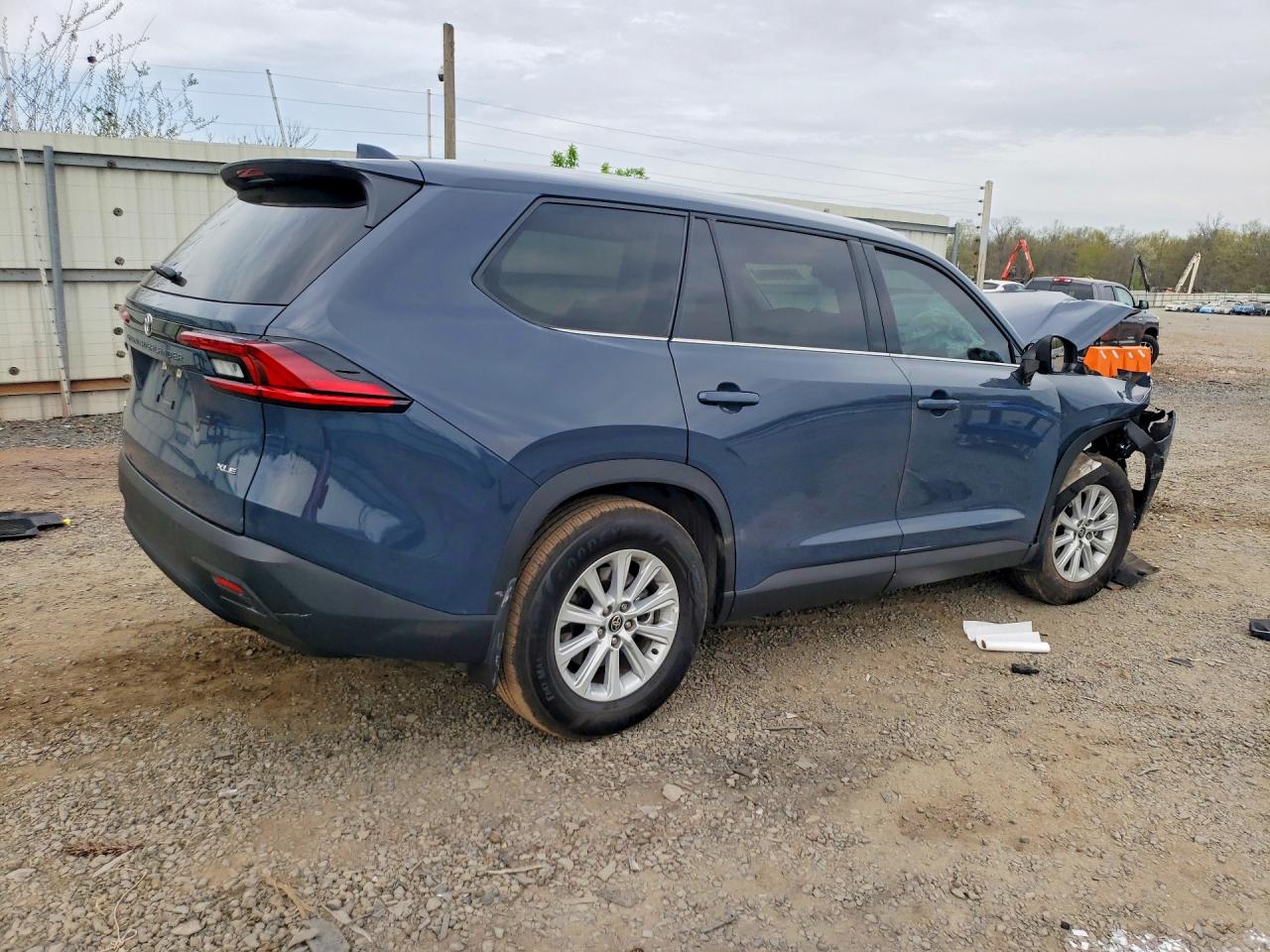 Toyota Grand Highlander Xle