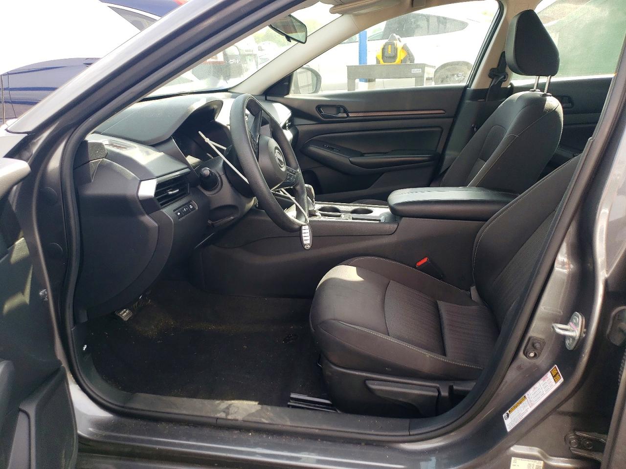 Nissan Altima S