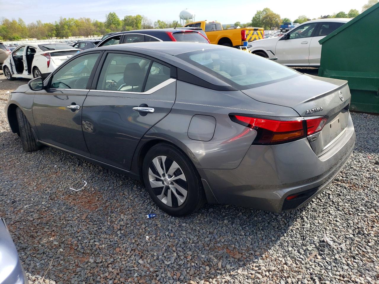 Nissan Altima S